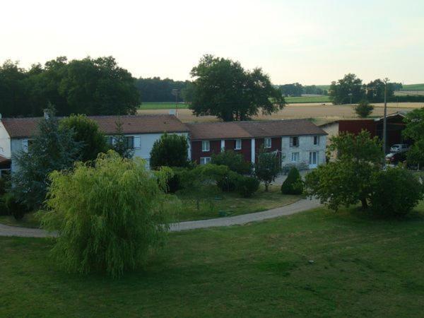 La Pommeraie Jonzac Extérieur photo